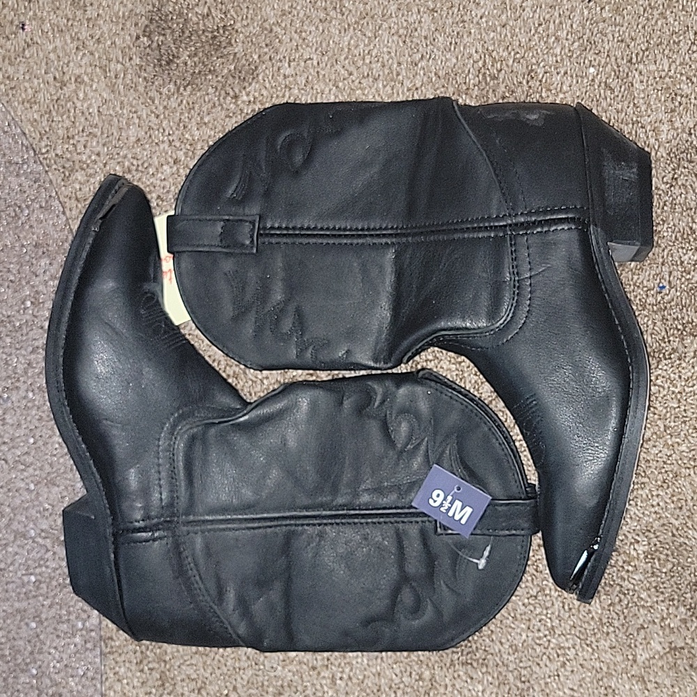 Woman's boots